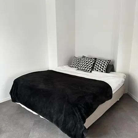 شقة Luxurioeses Designer-studio زيورخ